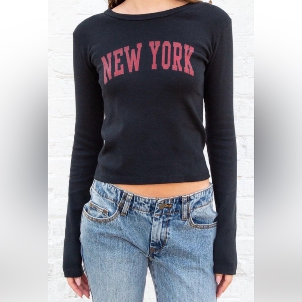 Brandy Melville Tori New York Long Sleeve Tee